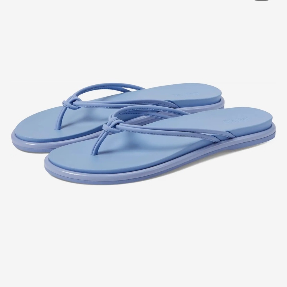 OluKai Women's Light Blue Flip Flop Sandals